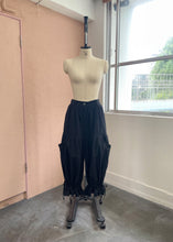 画像をギャラリービューアに読み込む, P06 Breeze pants