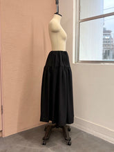 画像をギャラリービューアに読み込む, OP02 ribbon medley dress skirt