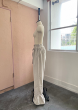 画像をギャラリービューアに読み込む, P04 Authentic wide pants