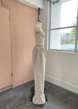 画像をギャラリービューアに読み込む, P04 Authentic wide pants