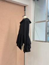 画像をギャラリービューアに読み込む, DOMESTIC FRILL BLOUSE
