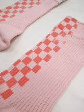 画像をギャラリービューアに読み込む, CHECKED SOCKS [PINK]

