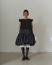 画像をギャラリービューアに読み込む, P05 Rough Ruffles pants
