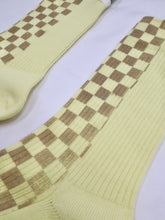 画像をギャラリービューアに読み込む, CHECKED SOCKS [YELLOW]
