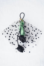 画像をギャラリービューアに読み込む, Tulip hair tie
