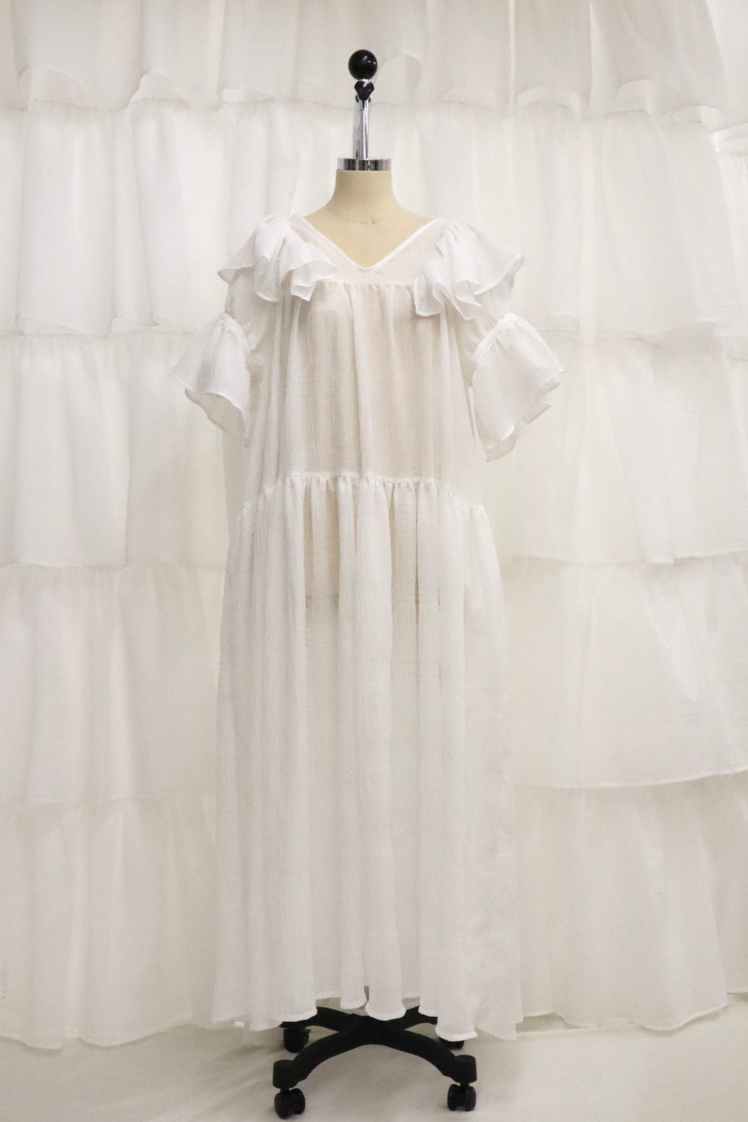 Mercury dress [WHT,BLK]